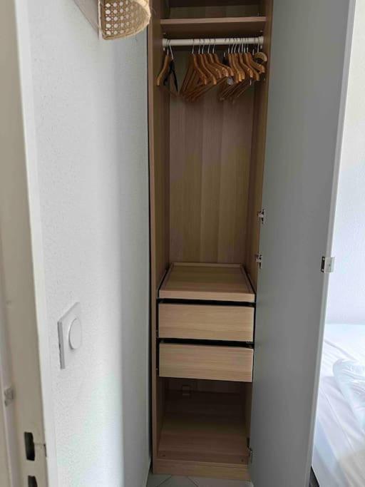 Appartement Face A La Mer Canet En Roussillon Buitenkant foto
